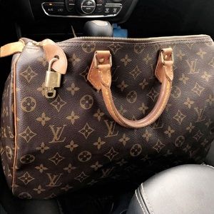 💕 Louis Vuitton Speedy 35